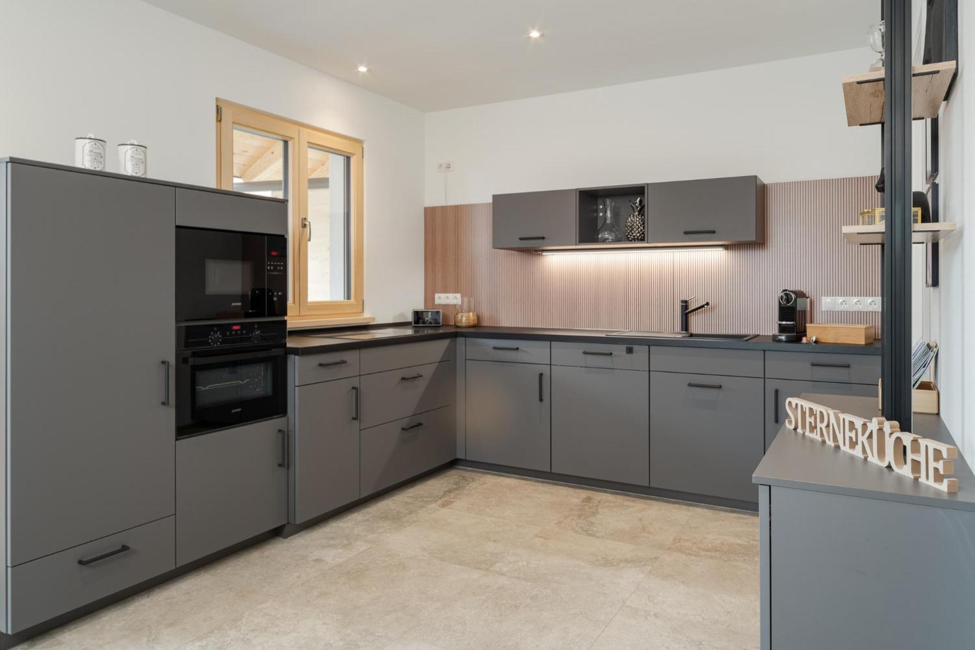 Fenjoy: Ferienapartment In Neubau / Balkon / Bbq Bernau am Chiemsee Bagian luar foto